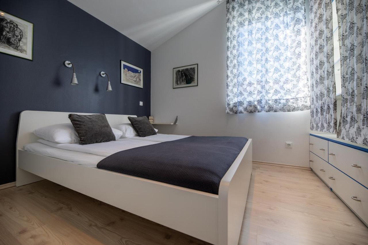 Apartment Arte Vrbnik Exterior photo